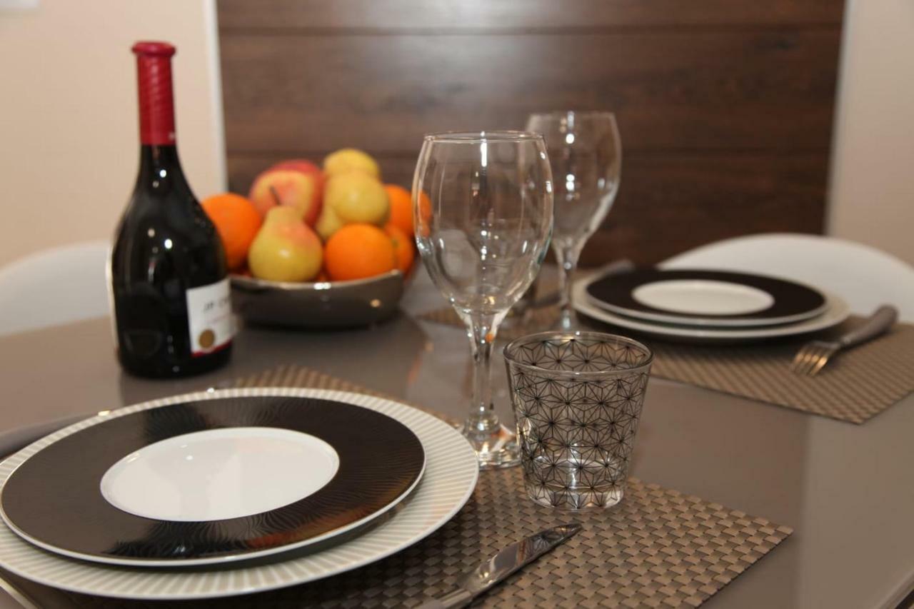 Stylish 2 Room Flat 60 Meters To The Beach นีซ ภายนอก รูปภาพ