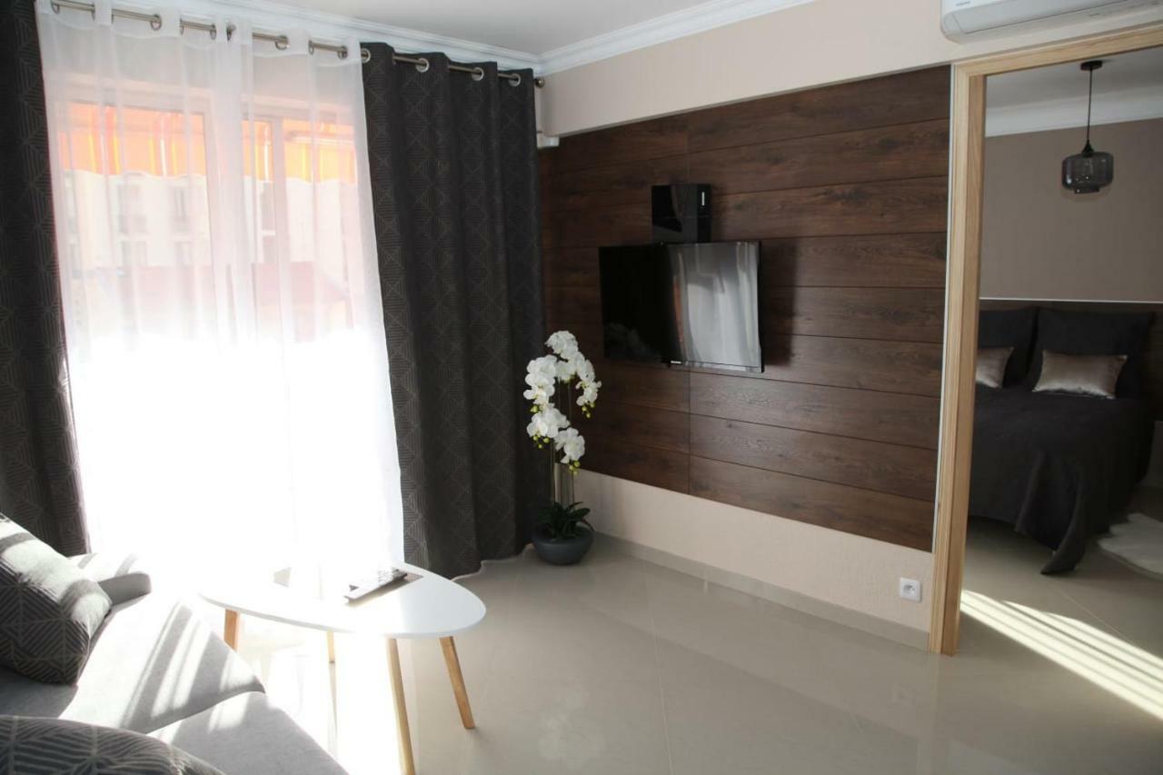 Stylish 2 Room Flat 60 Meters To The Beach นีซ ภายนอก รูปภาพ